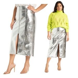 NEW Eloquii Metallic Silver Faux Leather Zip Front Skirt Size 22